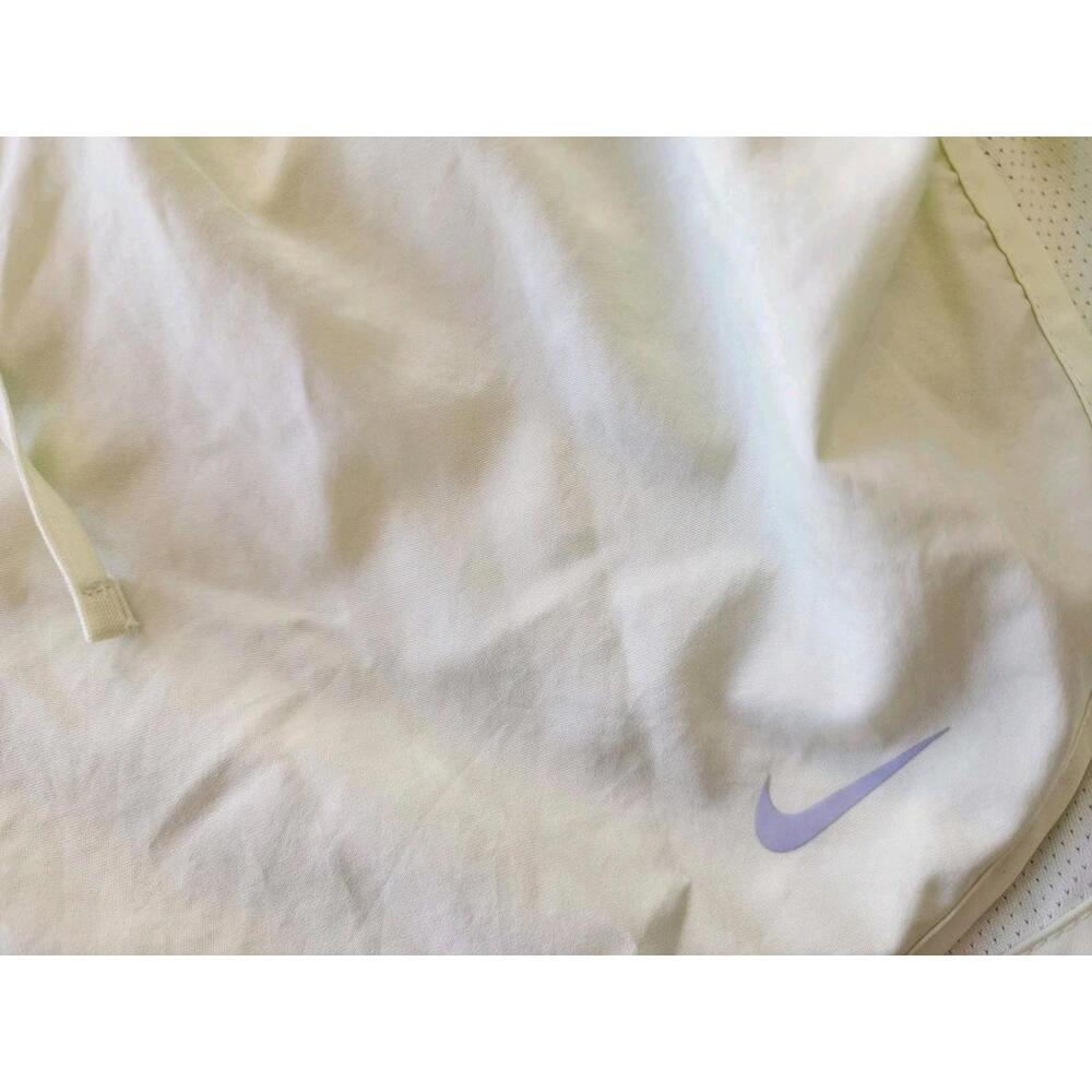 Nike Women's Dri Fit Athletic Green Running Shorts Size M - Picture 3 of 4